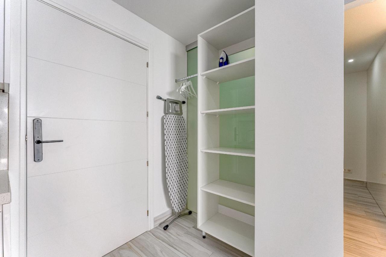 Bal Apartments Adults Only Arona  Buitenkant foto