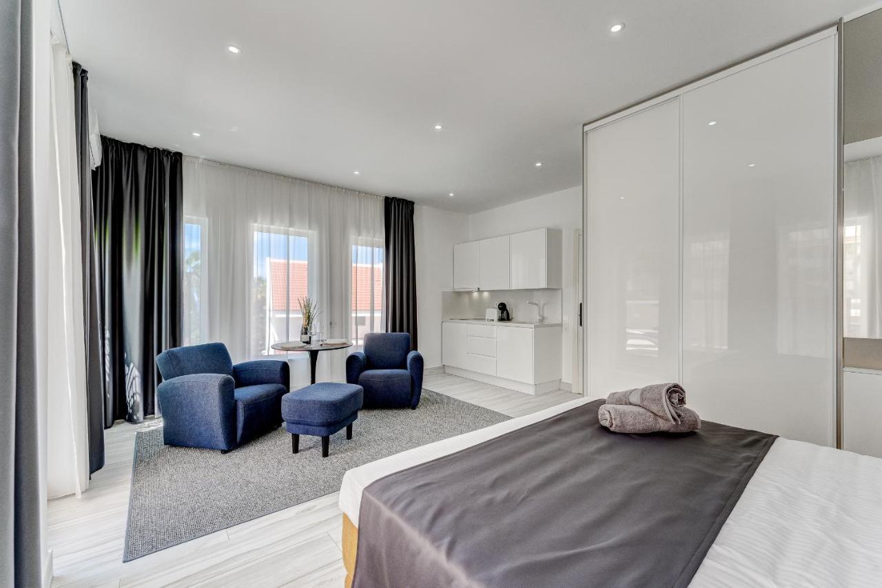 Bal Apartments Adults Only Arona  Buitenkant foto