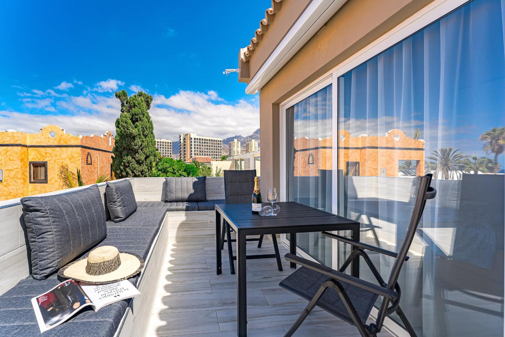 Bal Apartments Adults Only Arona  Buitenkant foto