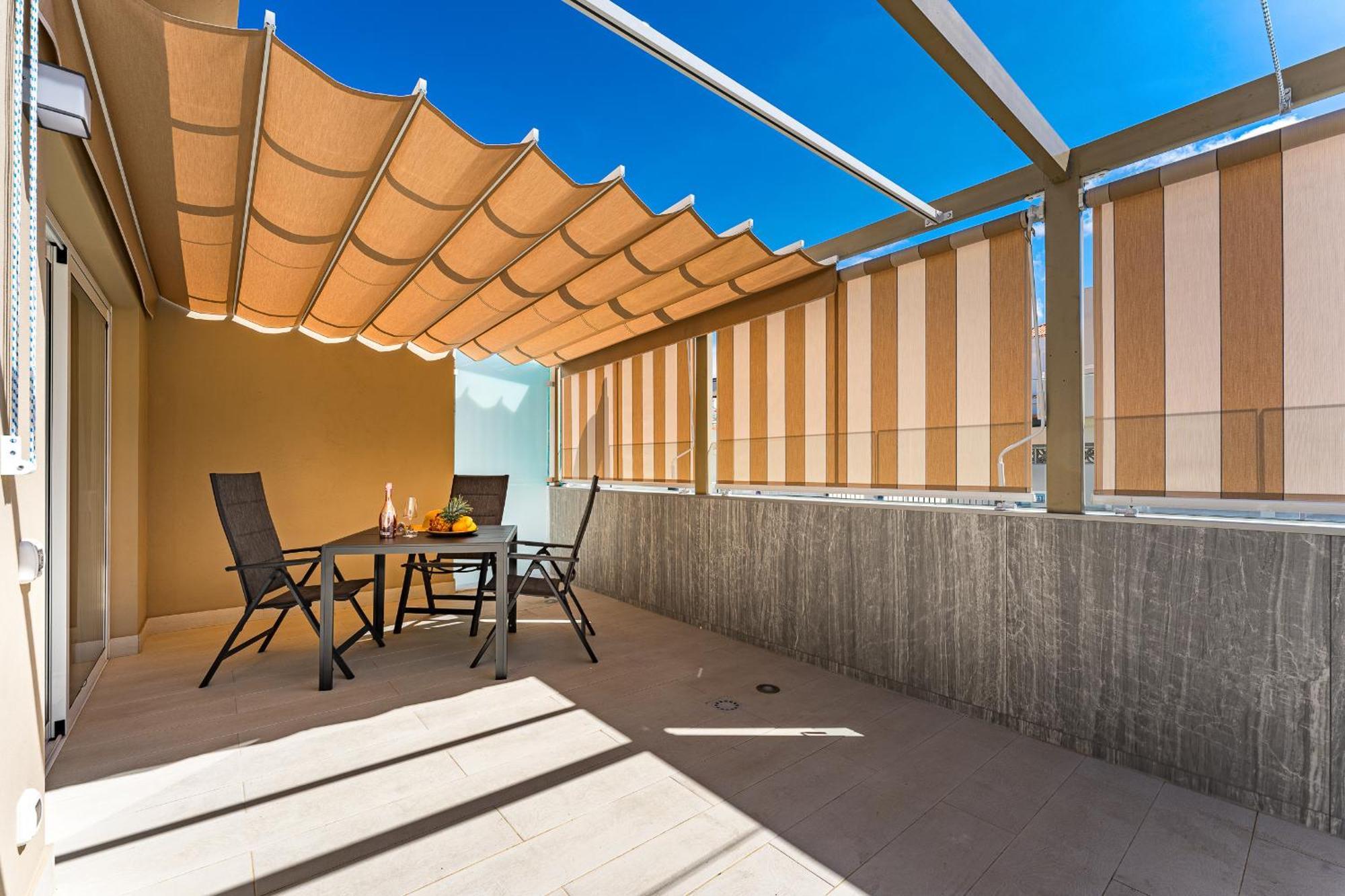 Bal Apartments Adults Only Arona  Buitenkant foto